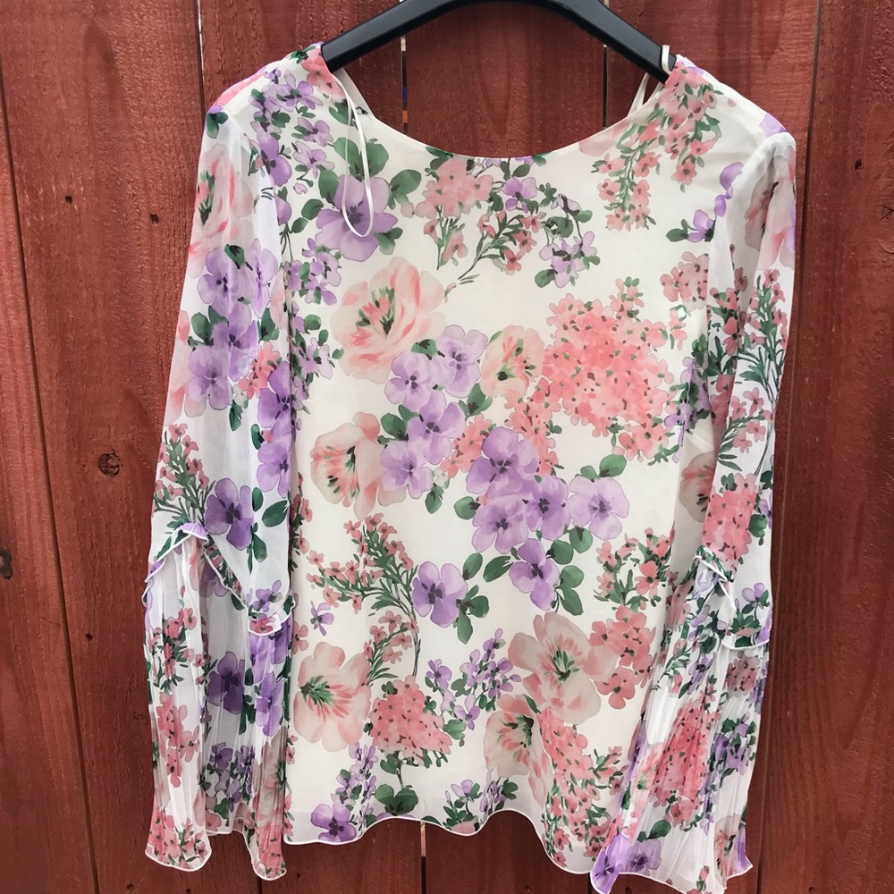 NWT Massimo Dutti Floral Ruffle Blouse